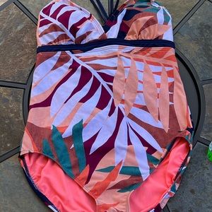 Title Nine - one piece swimsuit - women’s Size XL. New with tags.